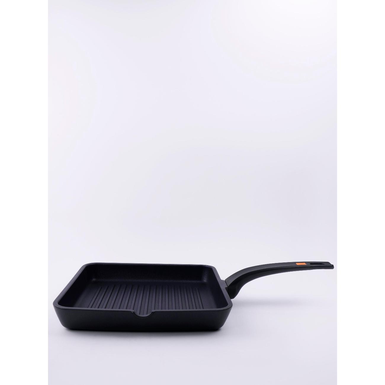 Сковорода BRA гриль антипригарная 22 см Efficient