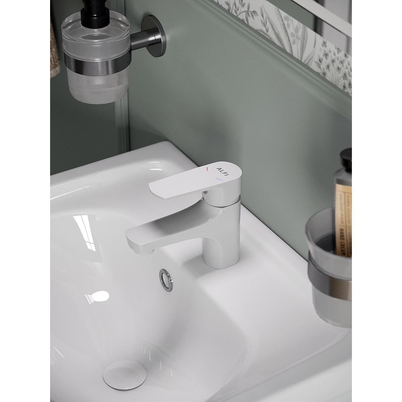 Сливная артматура Orange X1-004w