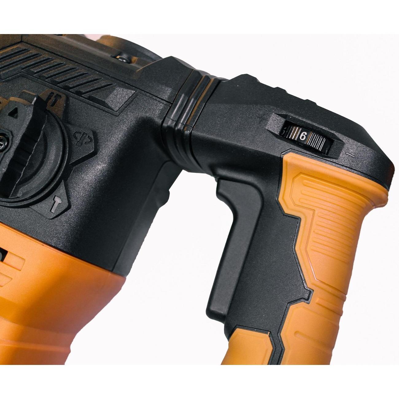 Перфоратор Villager VLP 315