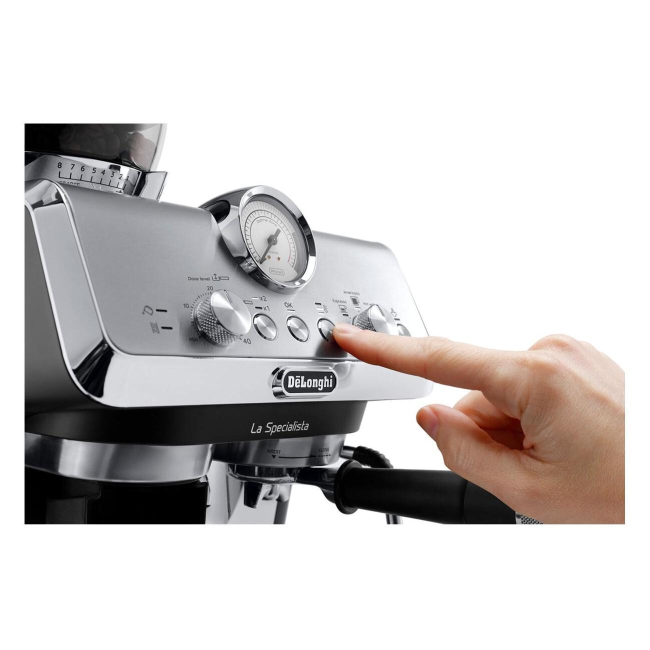 Кофемашина рожкового типа DeLonghi EC9155.MB