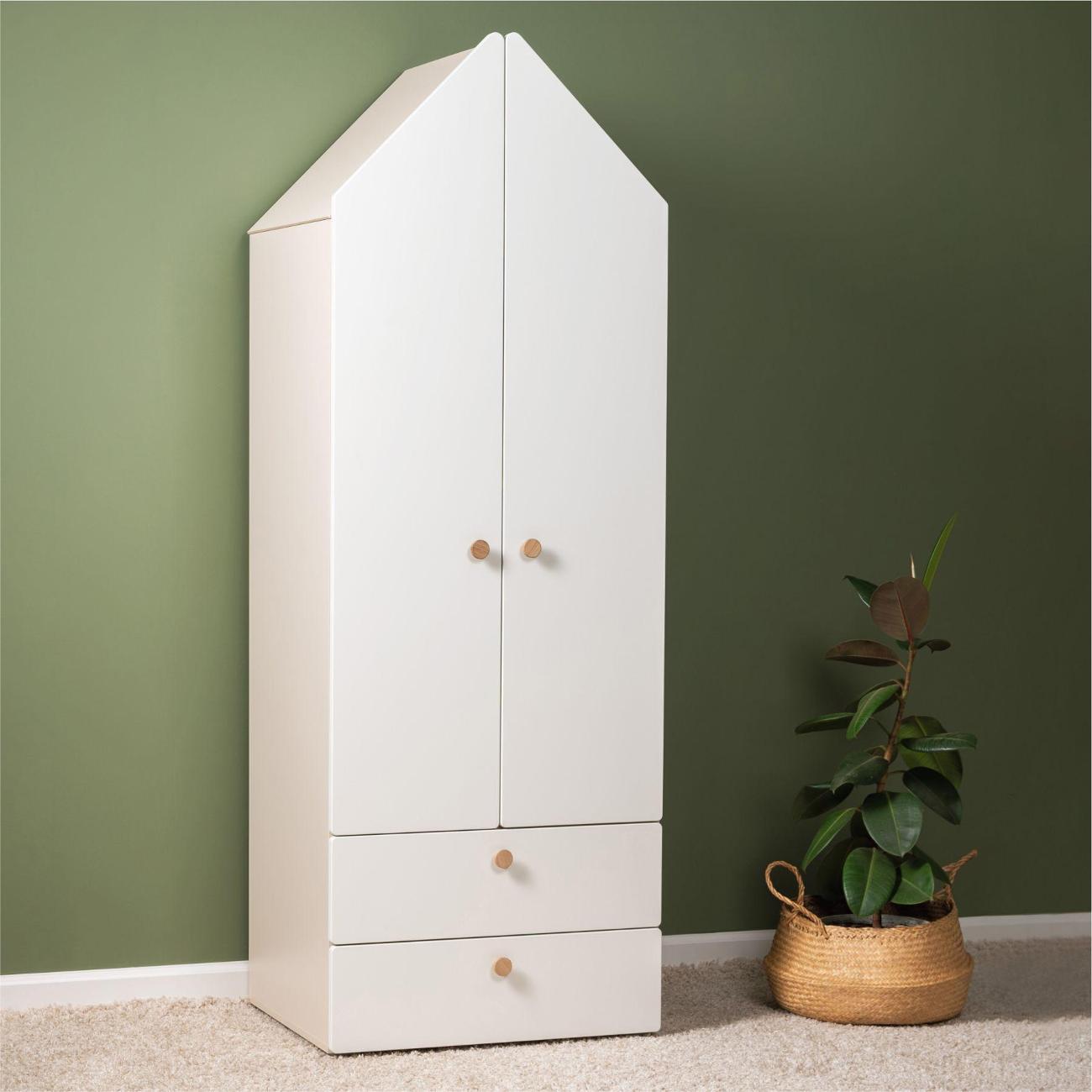 Шкаф распашной Logium Е00219