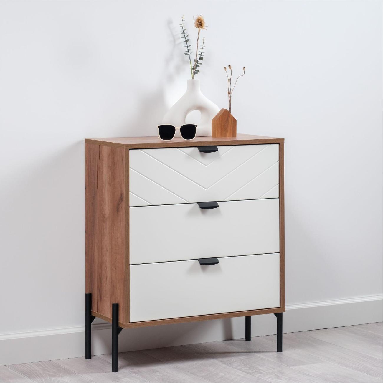 Комод Logium Венеция 16.229.03, Дуб Крафт табачный, белая шагрень 4101 ПВХ