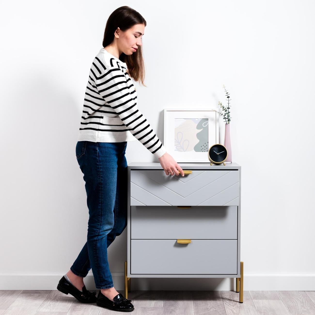 Комод Logium Венеция 16.229.03, Шиншилла серая 197 SU, Серый опал софт 651 ПВХ