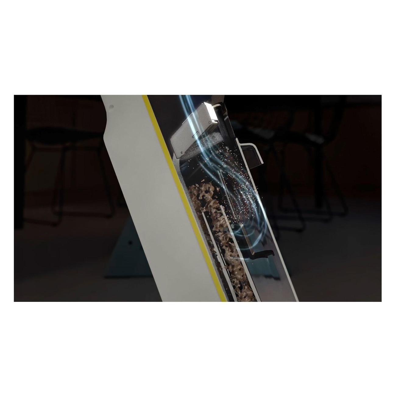 Пылесос вертикальный Karcher FCV 4