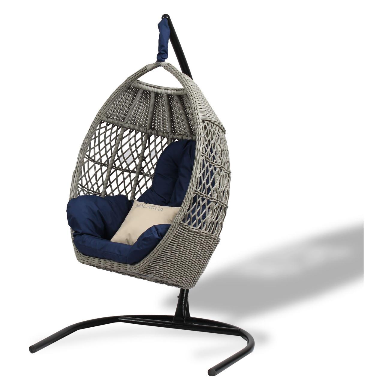 Кресло подвесное MALACCA Гайс с подушкой из искусственного ротанга в цвете сицилия с синий подушкой