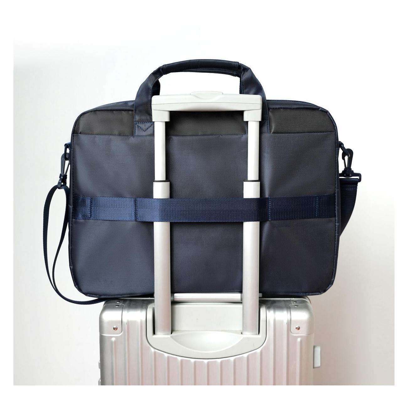 Кейс для ноутбука Lamark L247 Blue