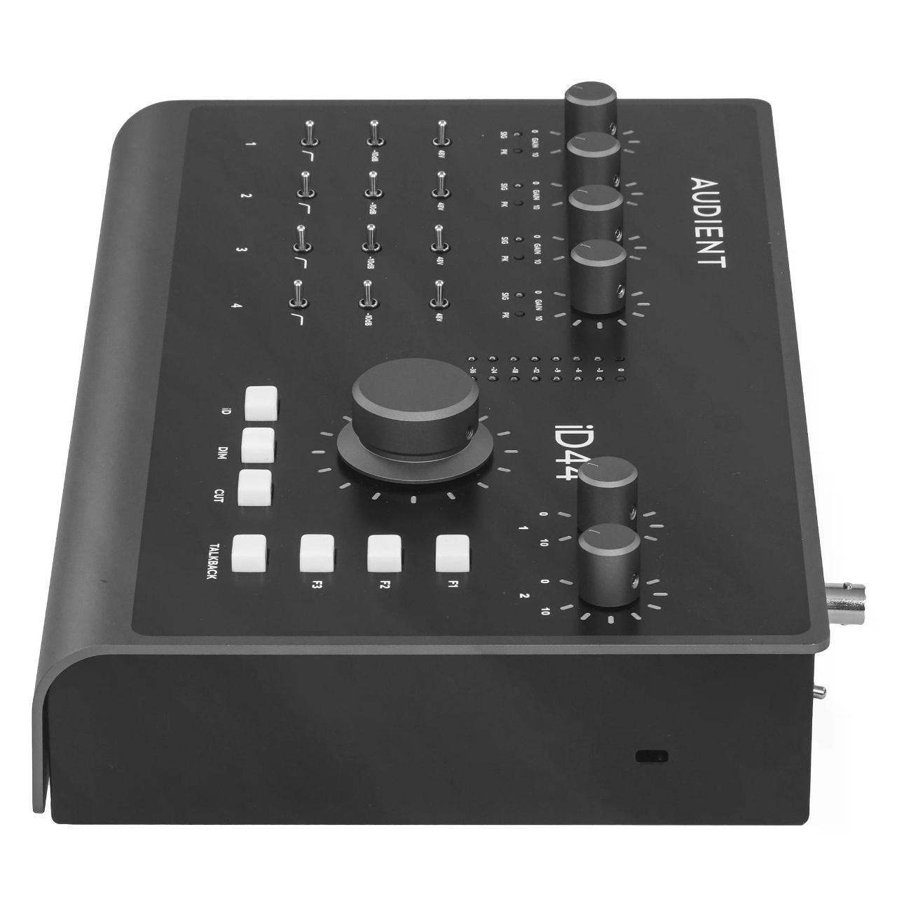 Внешняя звуковая карта Audient iD44