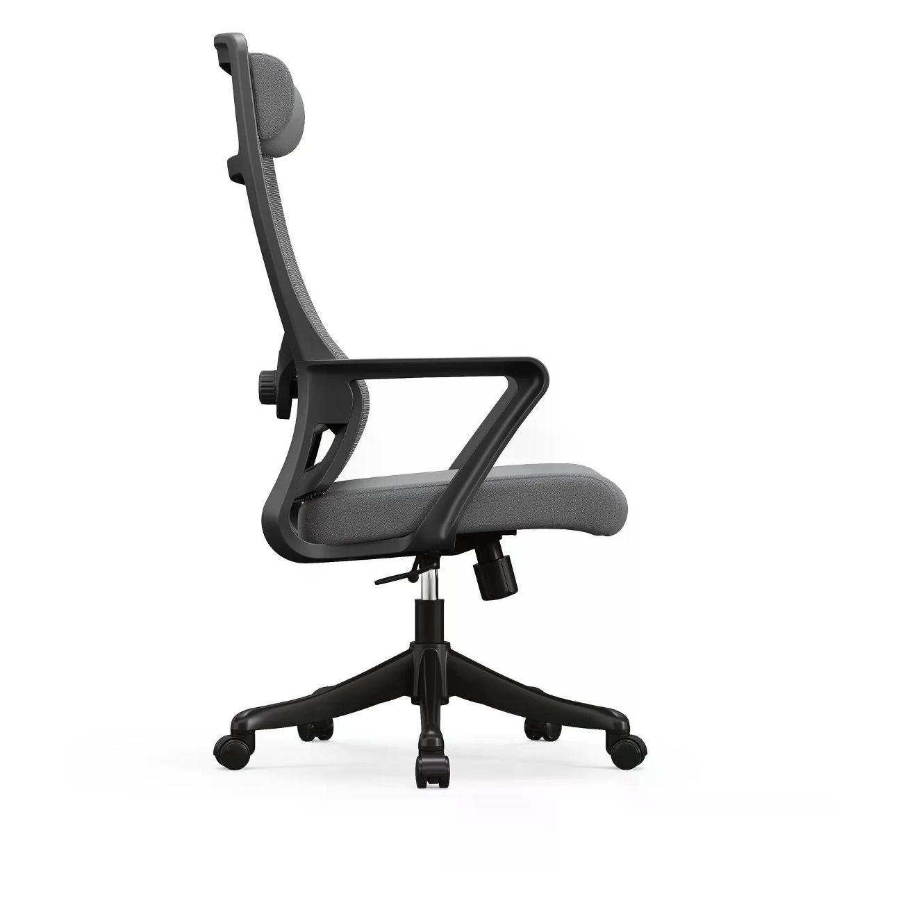 Кресло компьютерное GRAMBER D03