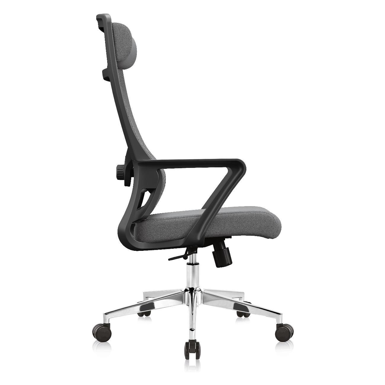 Кресло компьютерное GRAMBER D04