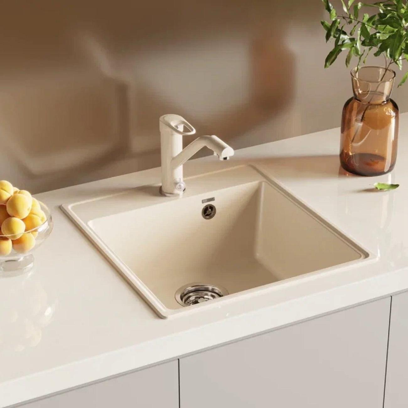 Смеситель Ulgran UQ-010-02