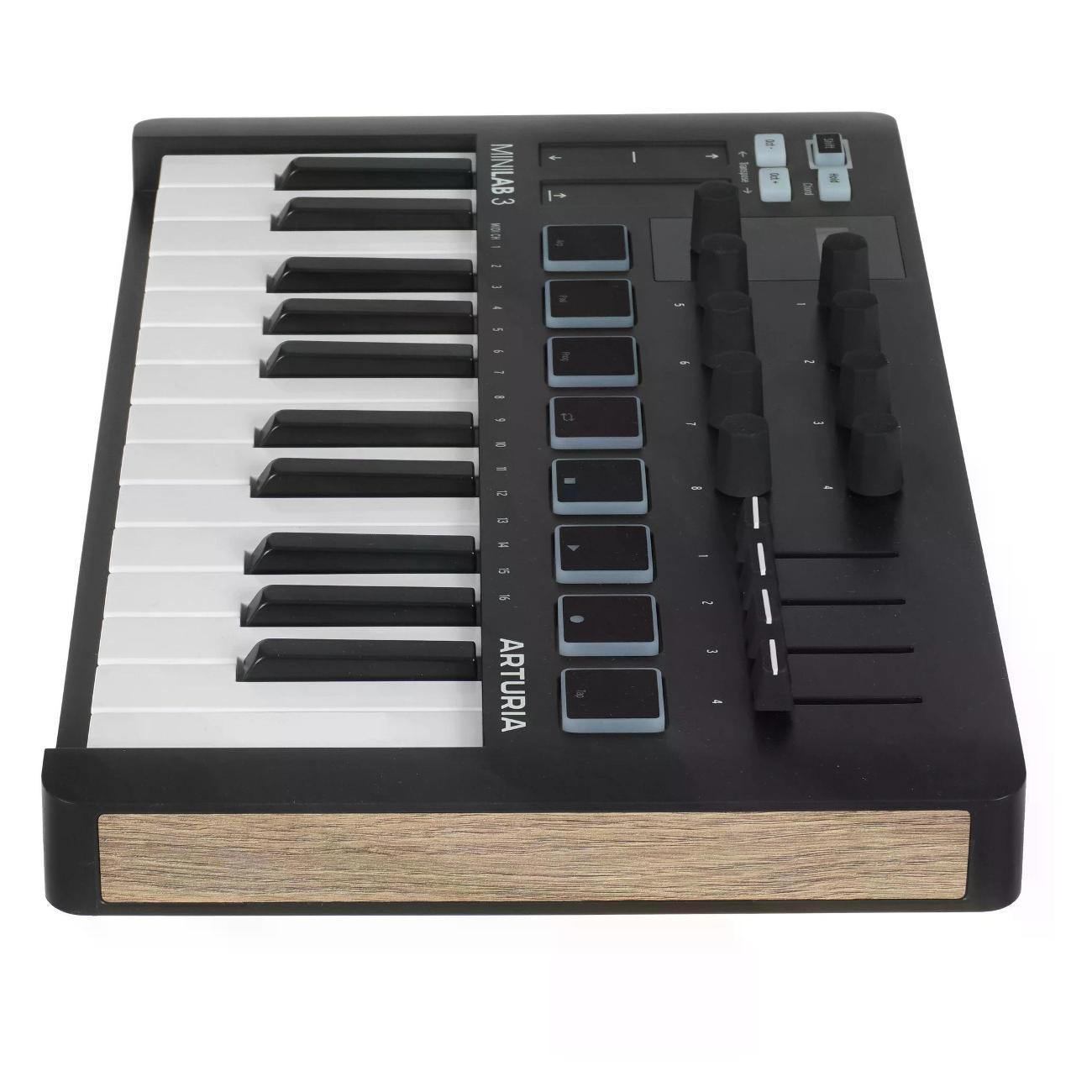 MIDI клавиатура Arturia MiniLab 3 черный