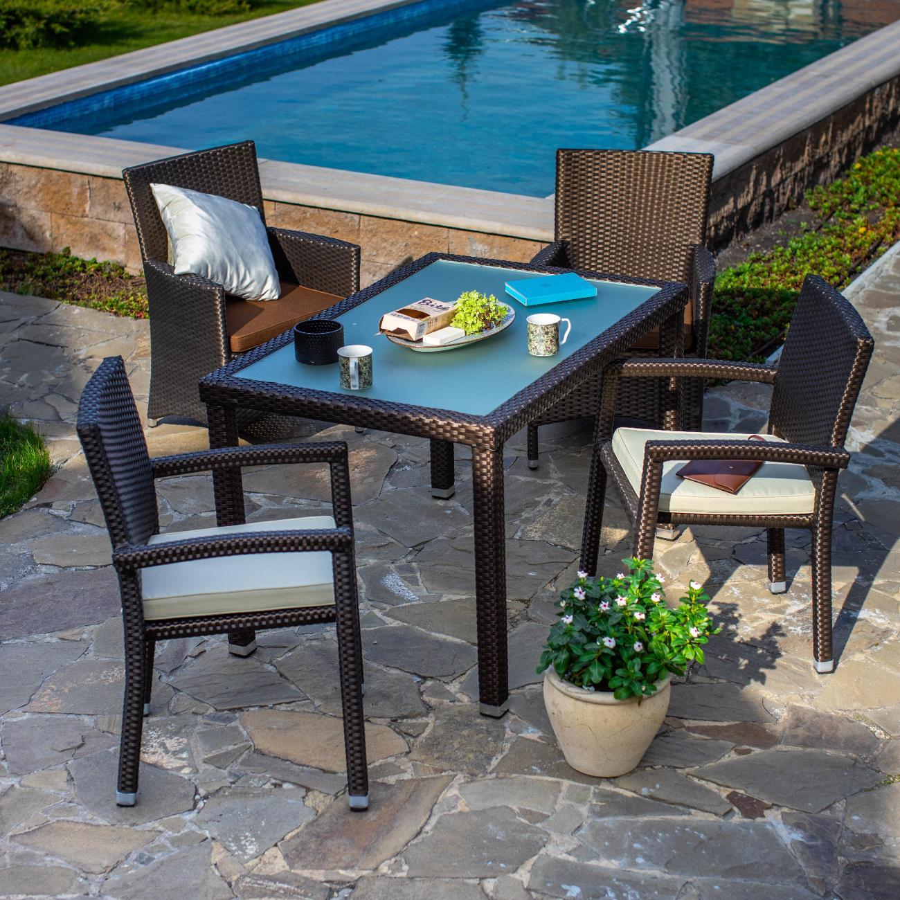 Стол садовый KONWAY из ротанга Панама мокко 120х80х75 см со стеклянной столешницей