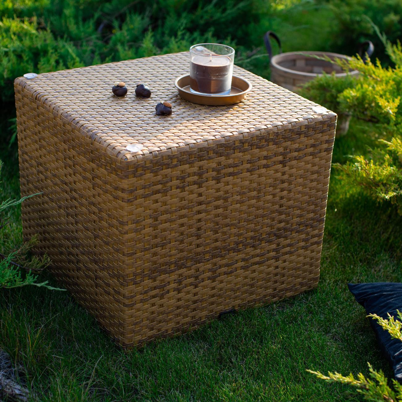 Стол садовый KONWAY пуф из ротанга Вурфель табак 50х50х43 см, для шезлонга
