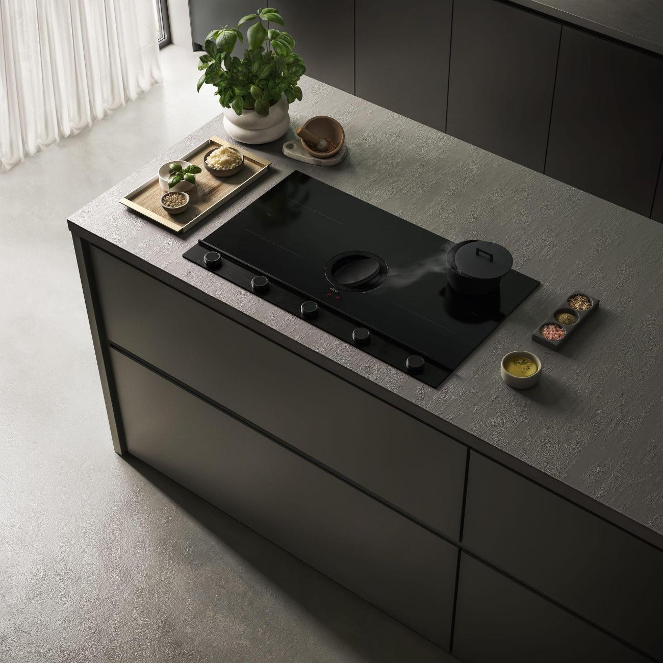 Варочная панель индукционная Elica NIKOLATESLA UNPLUGGED EVO BL/A/90