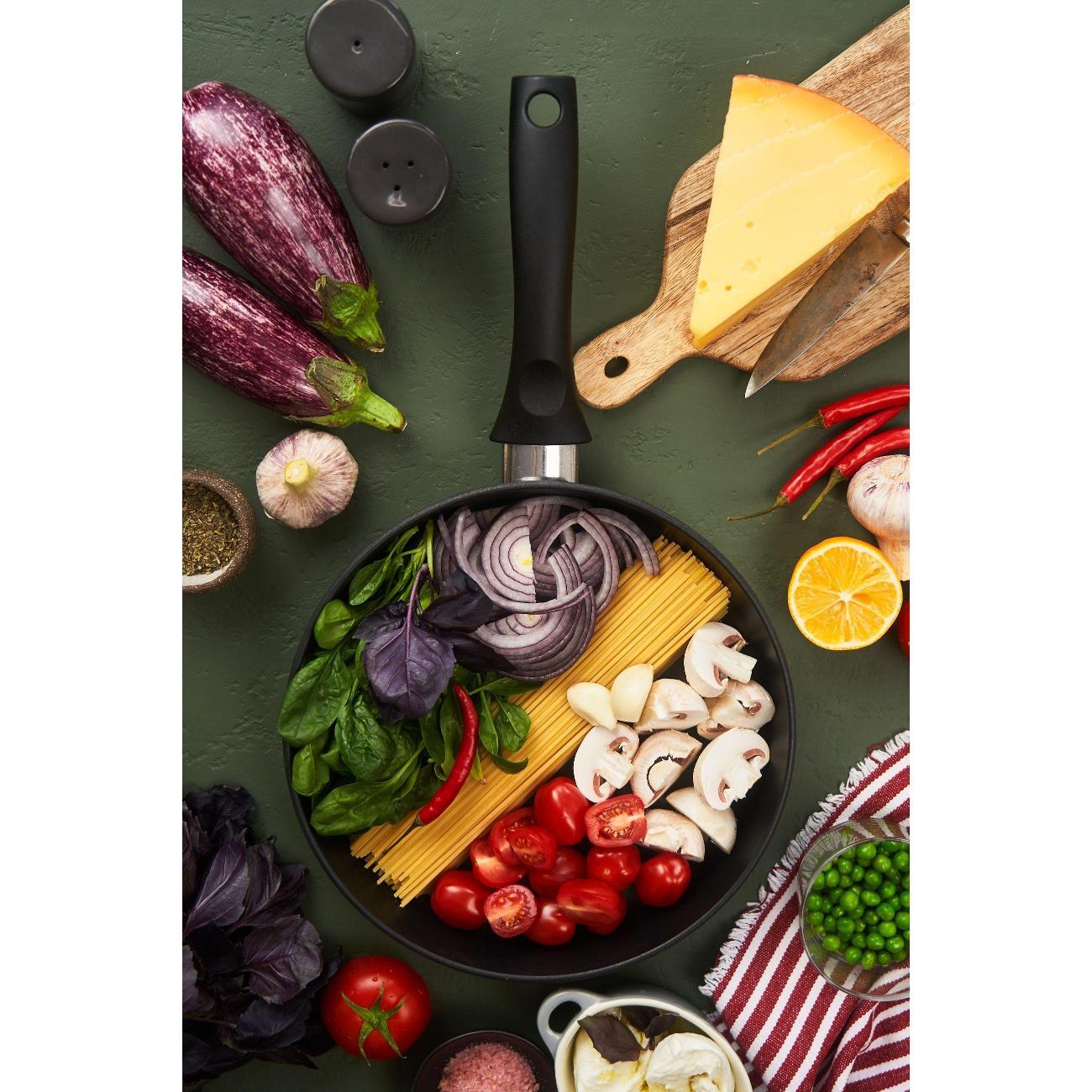 Сковорода Нева Металл Посуда антипригарная литая 26 см