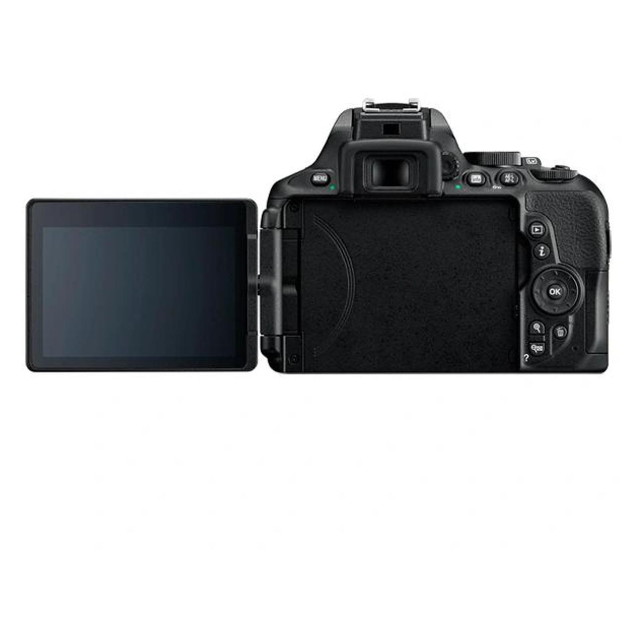 Фотоаппарат зеркальный Nikon D5600 Kit