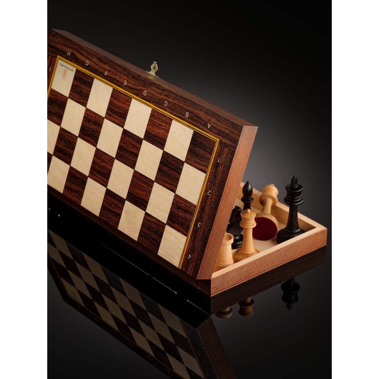 Шахматы WoodGames деревянные подарочные 50х50 мм и утяж. фигурами