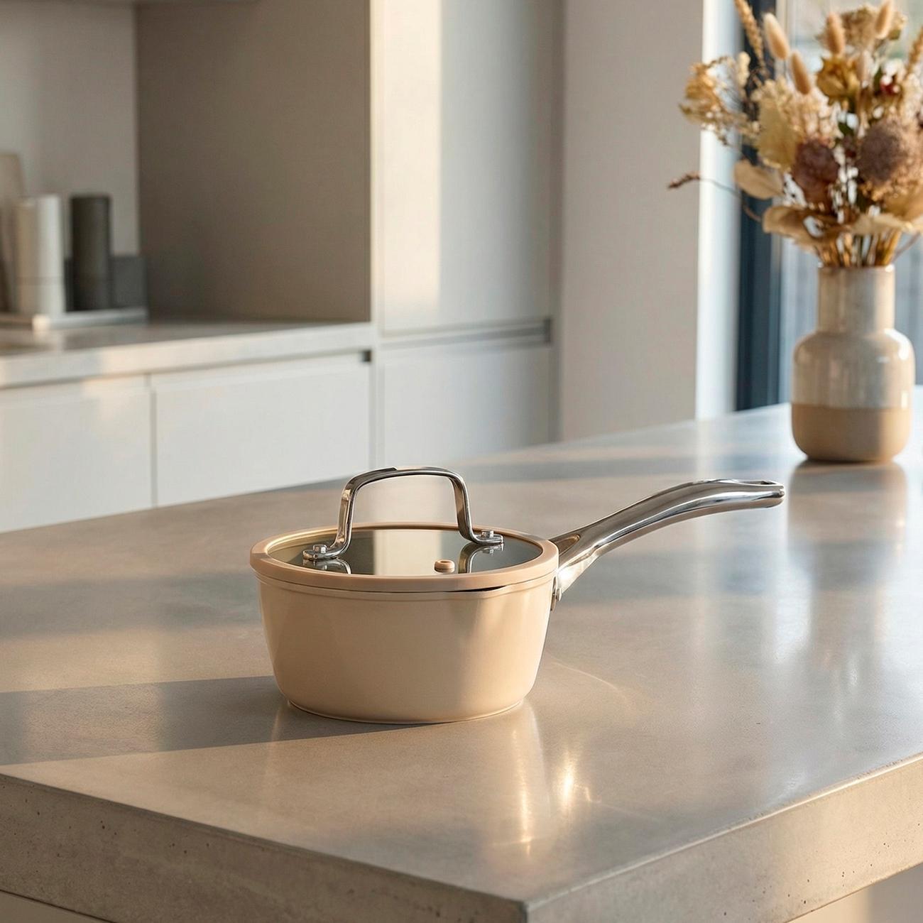 Ковш 1.3л/16см с крышкой (кованый алюминий) REGENT inox TAUP