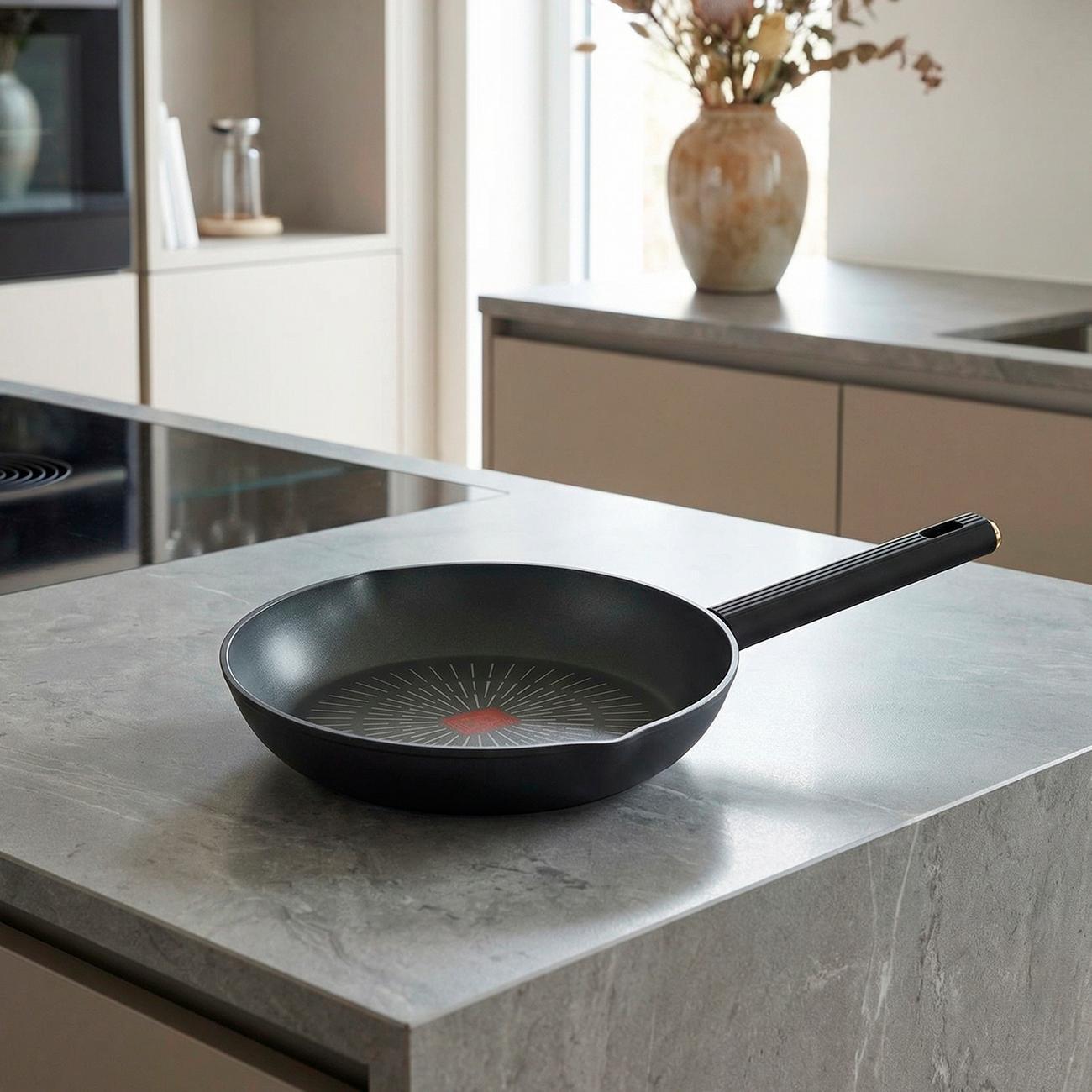 Сковорода 28см (кованый алюминий) REGENT inox TEMPO