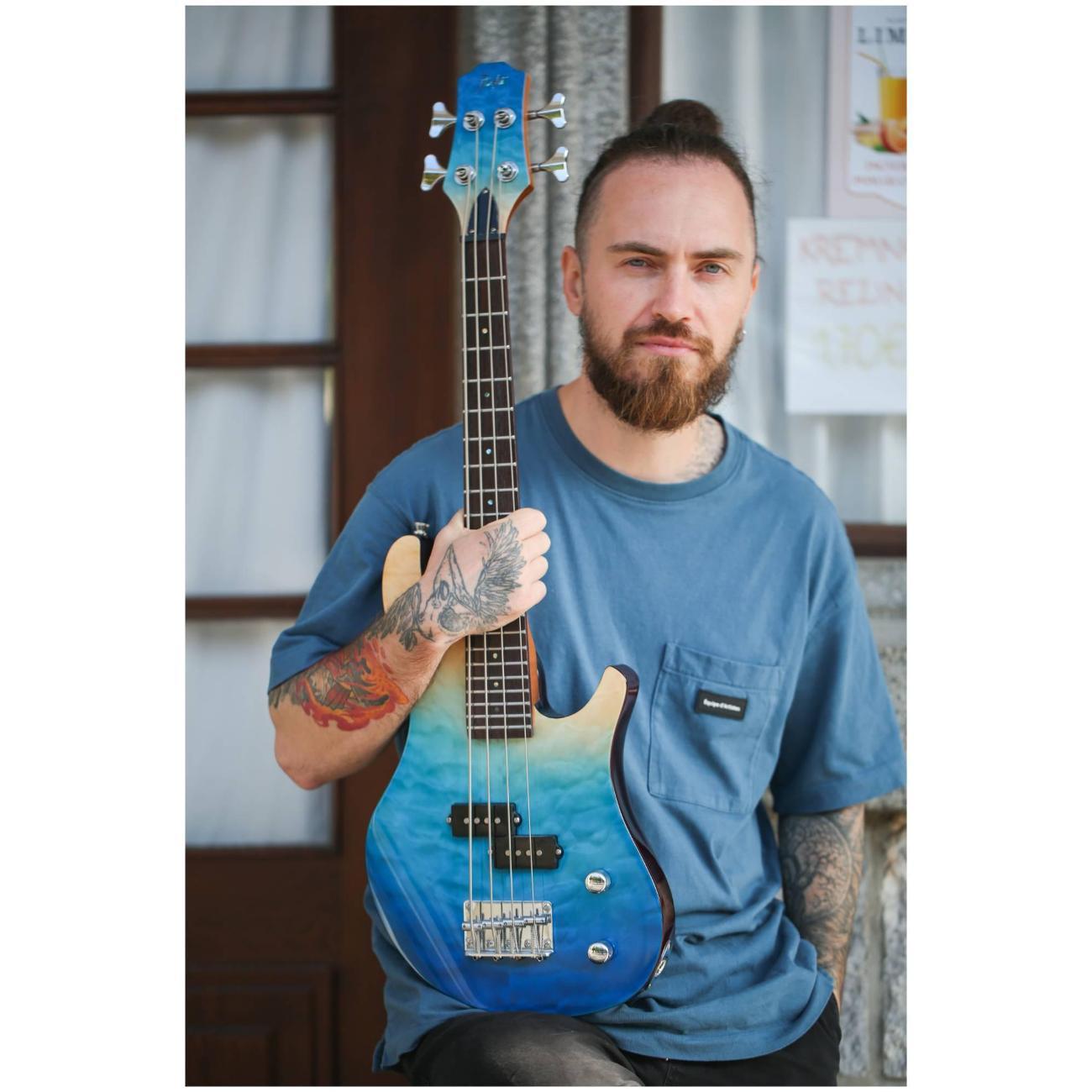 Бас-гитара FLIGHT Mini Bass TBL