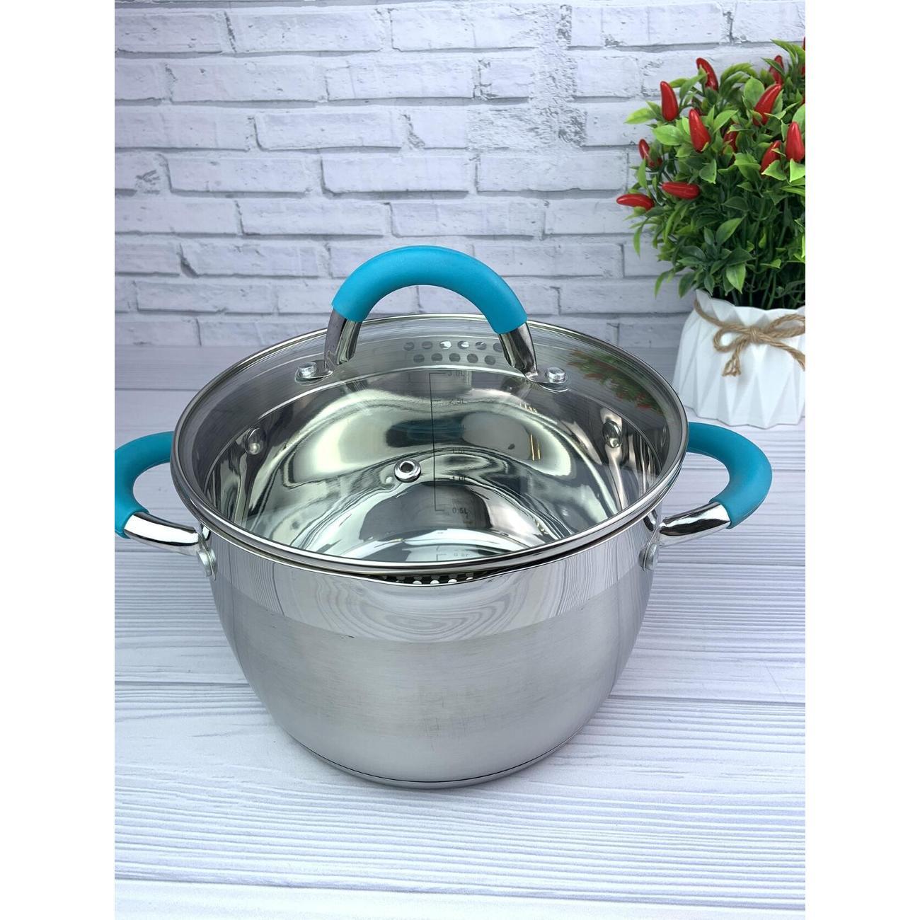 Кастрюля Эко-Поставка 2,9 л с крышкой и силиконовыми ручками