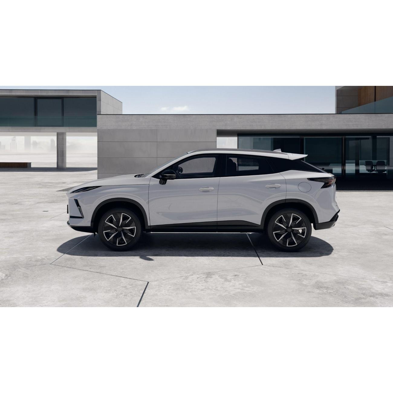 Автомобиль бензиновый OMODA C5