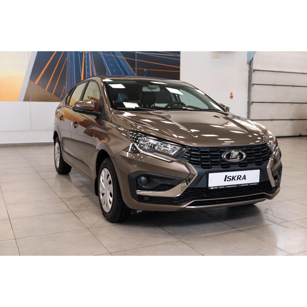 Автомобиль бензиновый Lada Iskra фото