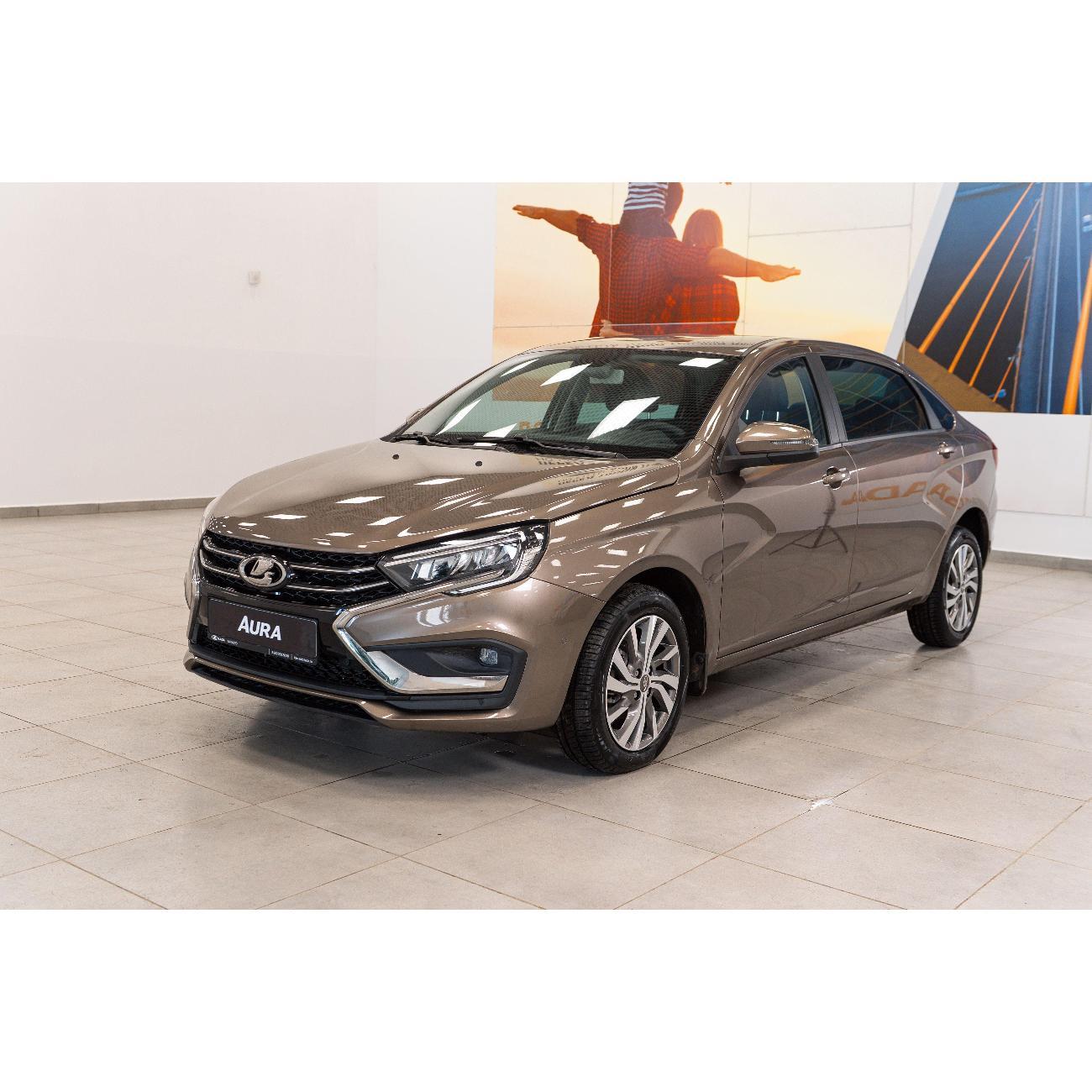 Автомобиль бензиновый Lada Iskra