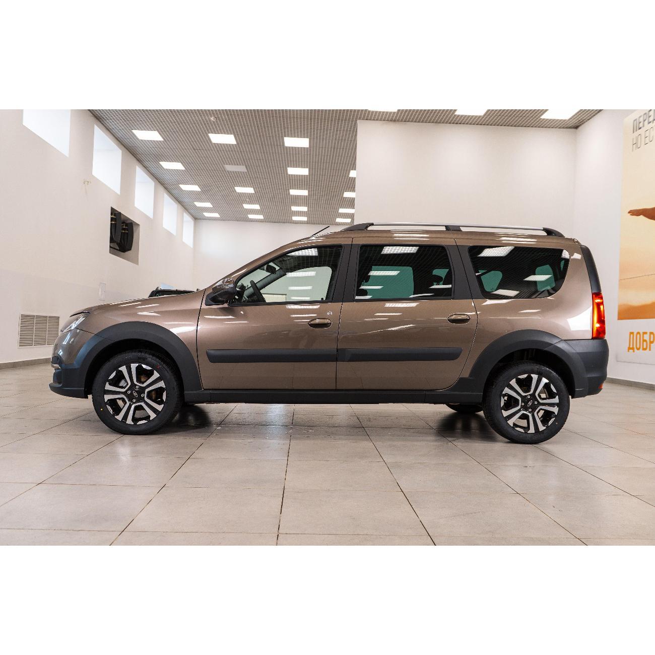 Автомобиль бензиновый Lada Largus Cross