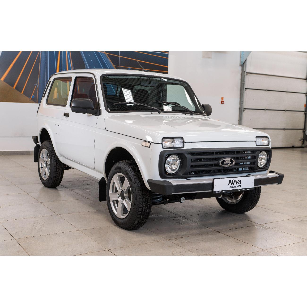 Автомобиль бензиновый Lada Niva Legend