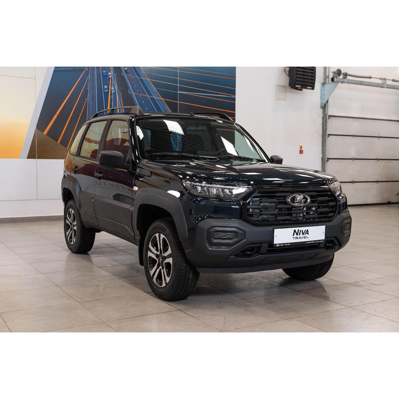Автомобиль бензиновый Lada Niva Travel фото