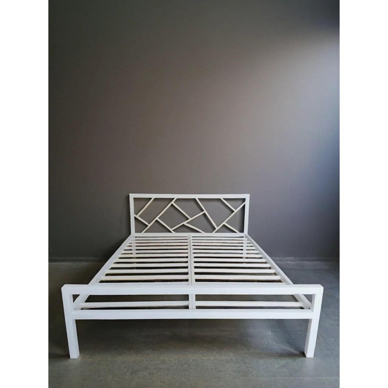 Кровать LOFT Mebel Цезарион белые