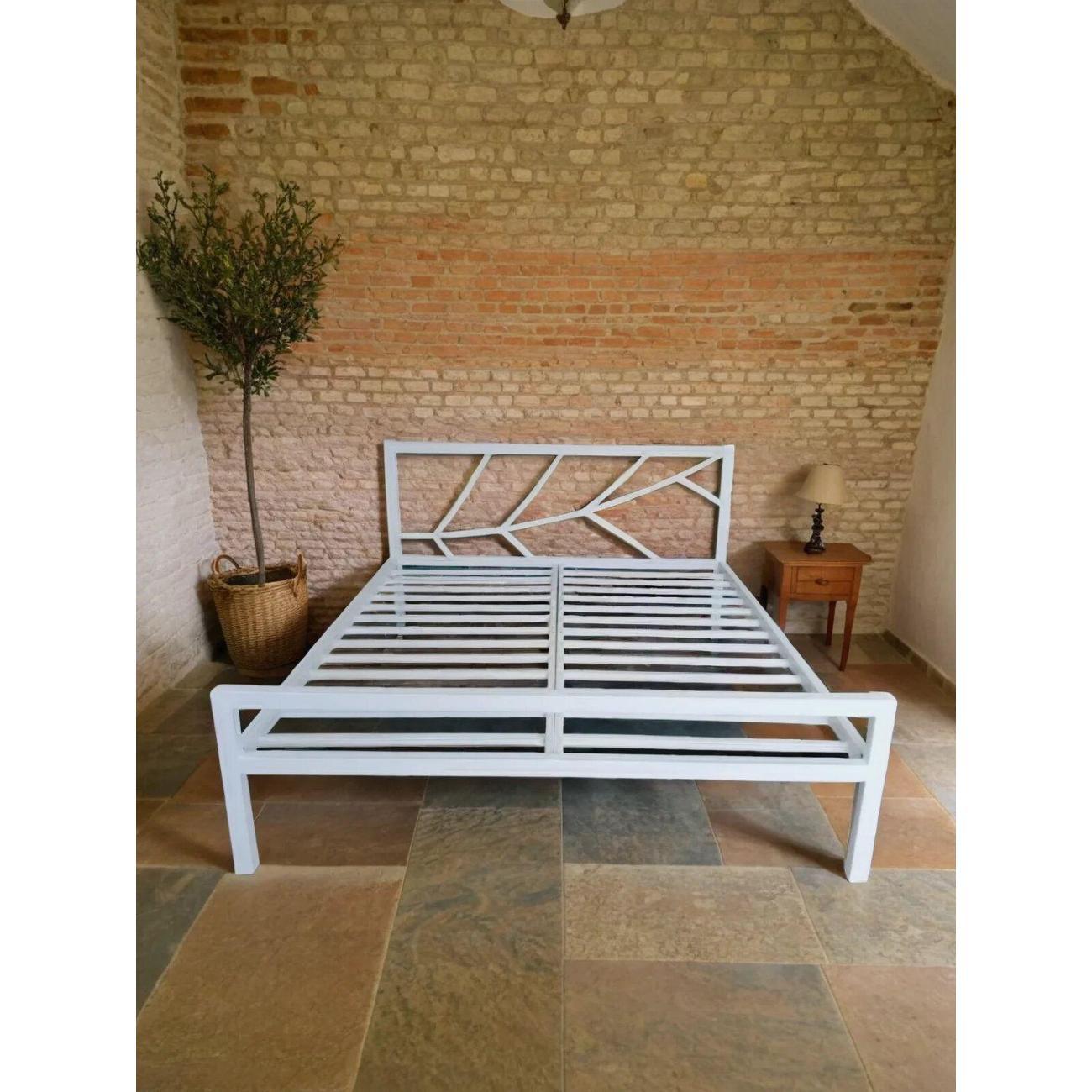 Кровать LOFT Mebel Вивьен белые