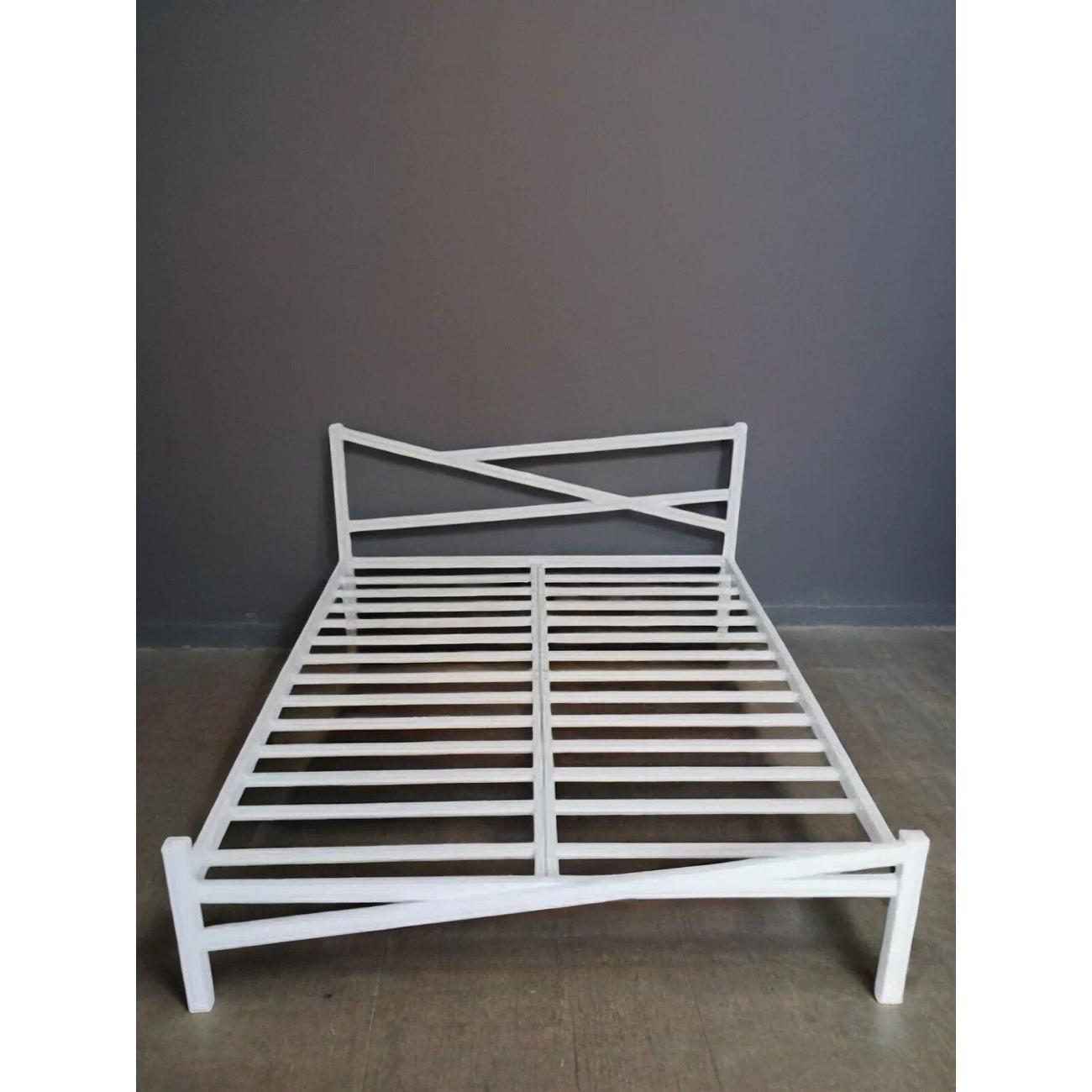 Кровать LOFT Mebel Афина белые