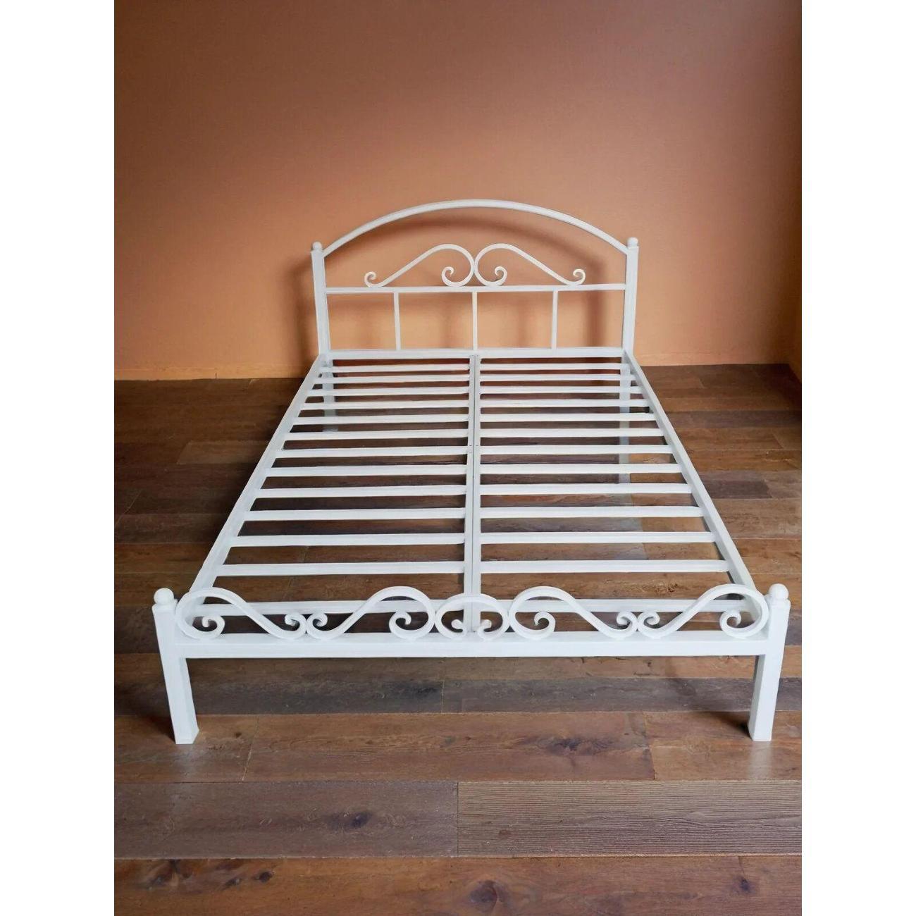 Кровать LOFT Mebel Ариэль белые