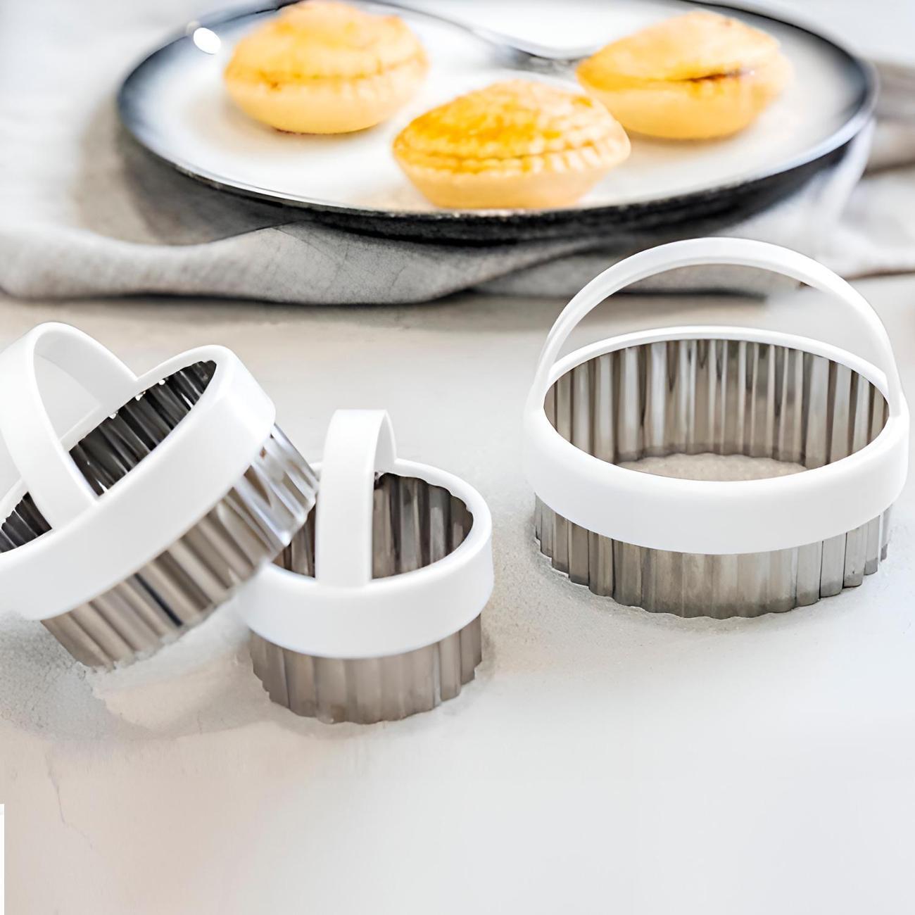 Кулинарные формочки для теста, шоколада Kitchen Craft Kitchen Craft Набор из 3 рифленых формочек для выпечки KC