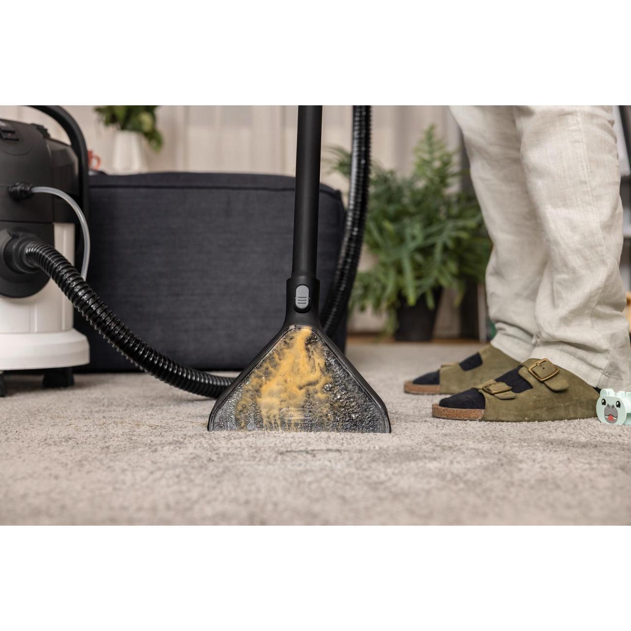 Пылесос напольный KARCHER SE 4 (1.081-172.0)