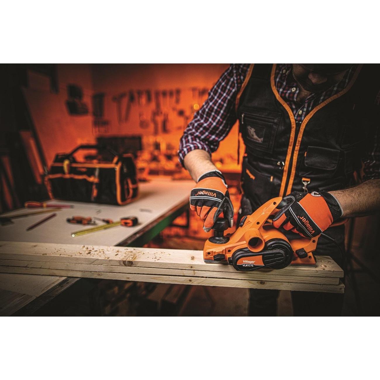 Рубанок электрический Villager VLN1076