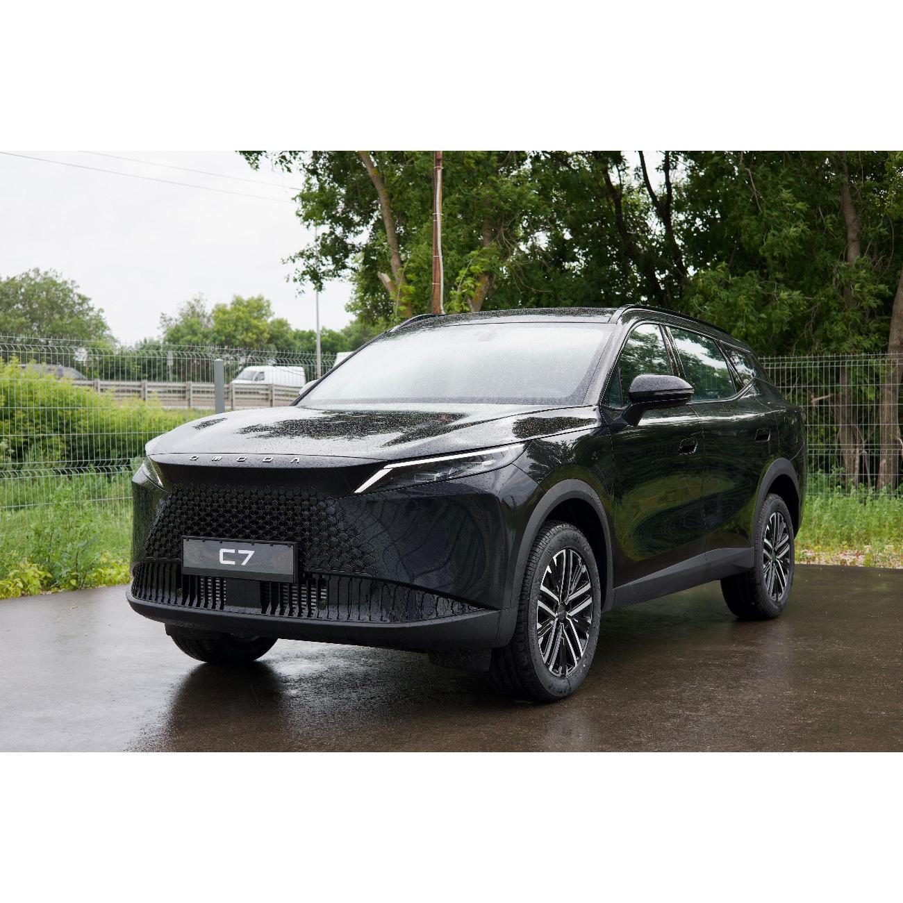 Автомобиль бензиновый OMODA C7 Стиль 1.6Т 7-ступ. Робот Полный привод (Черный)