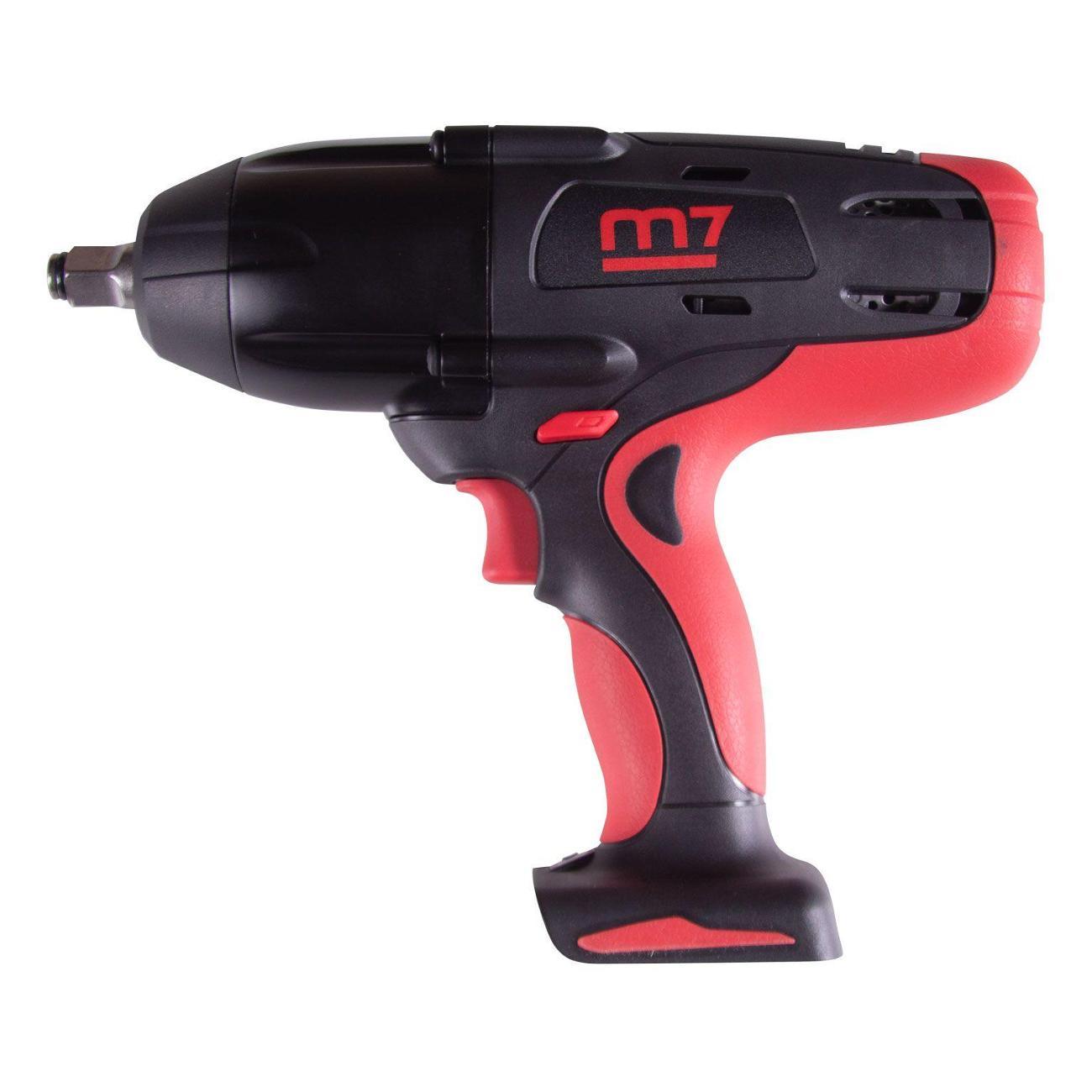 Гайковерт Mighty Seven DW1840