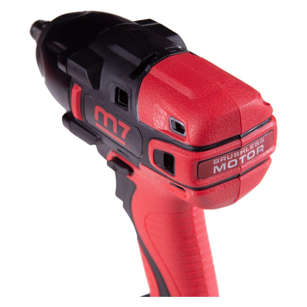 Гайковерт Mighty Seven DW401