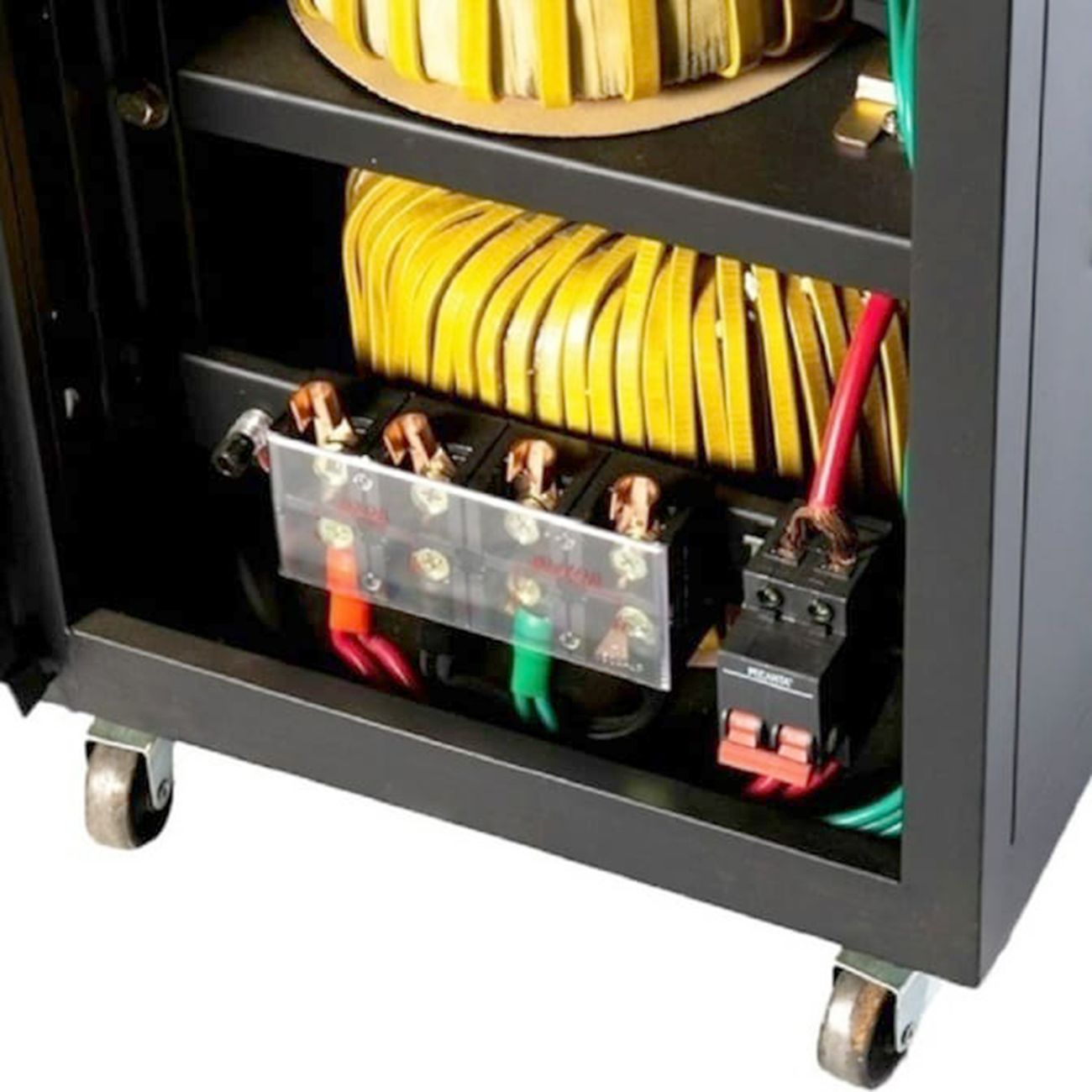 Стабилизатор напряжения Ресанта АСН-30000/1-ЭМ (63/3/3)