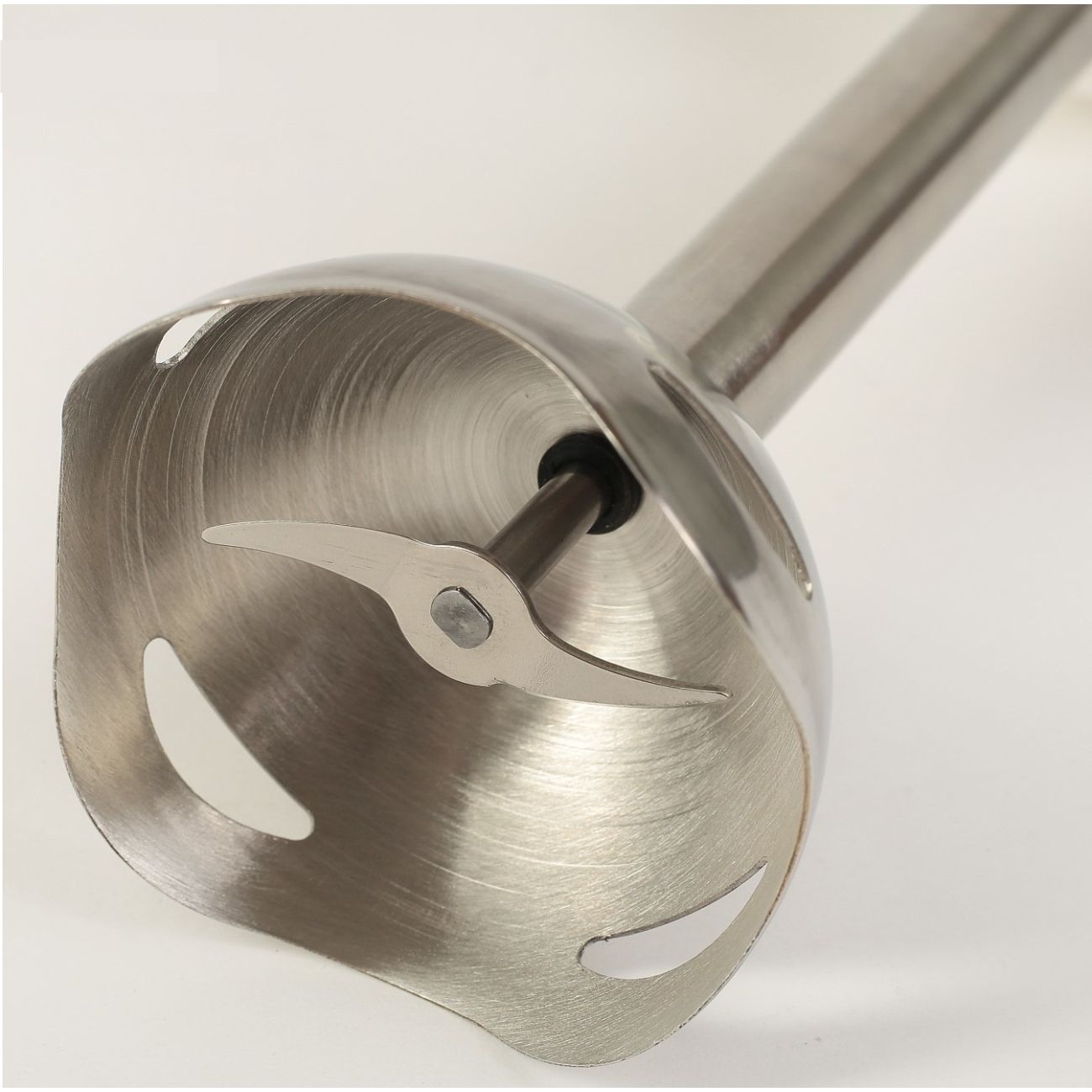 Погружной блендер Luazon 2813367 LBR-02 белый