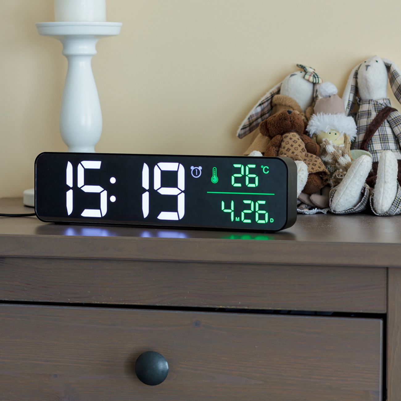 Часы настольные электронные ARTSTYLE CL-B81WGR