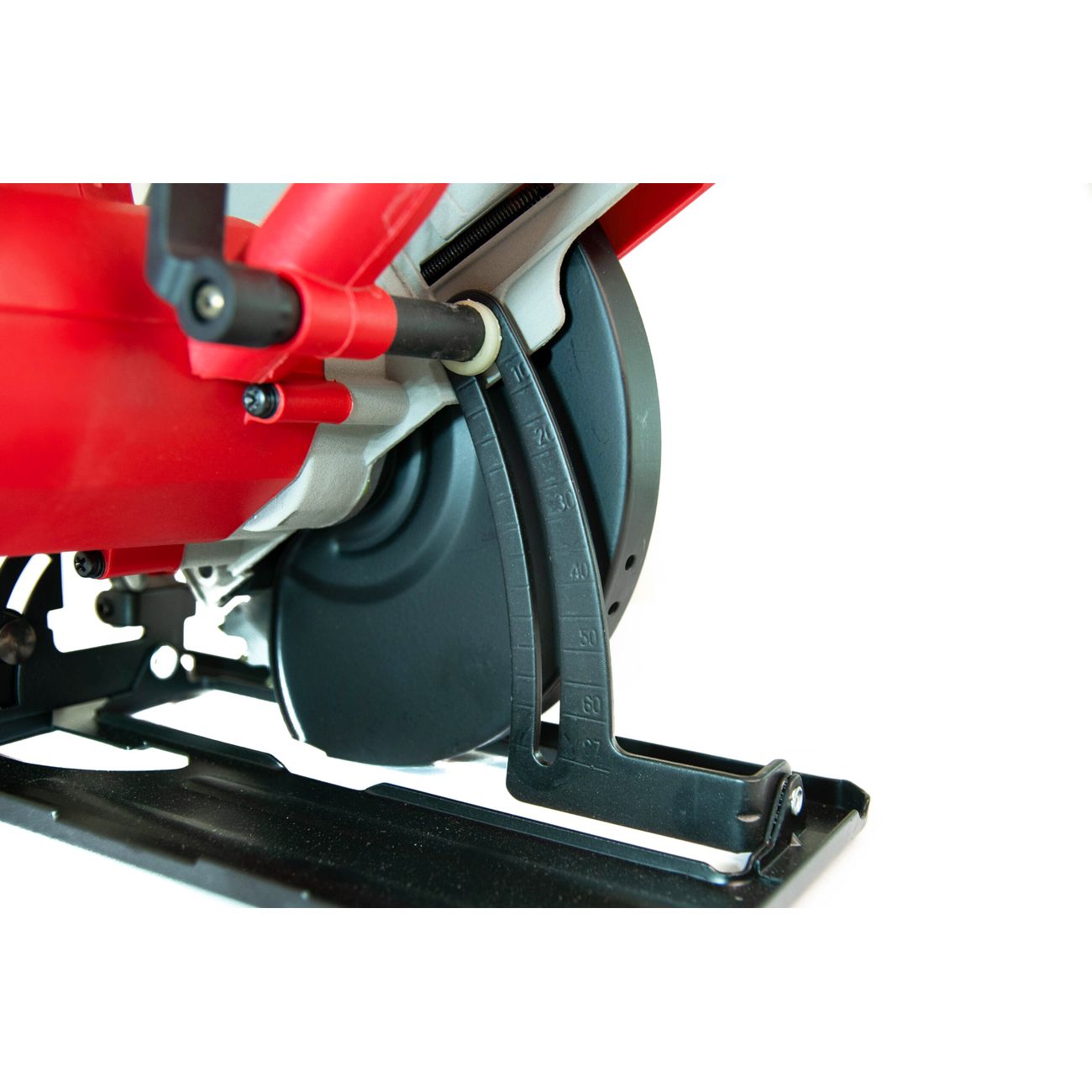 Электропила циркулярная Slogger CS1380 1350Вт, 180мм