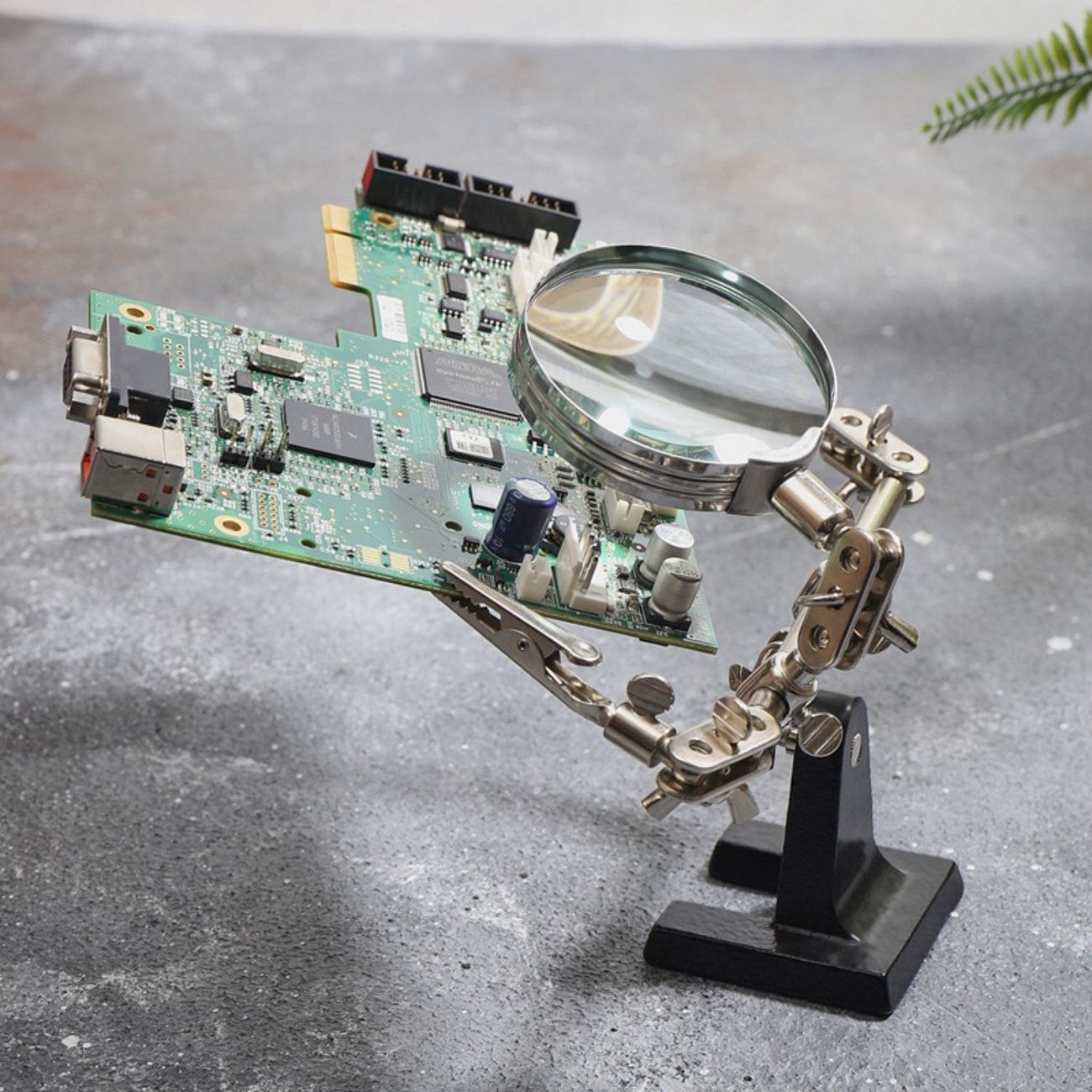 Держатель Rexant Третья рука (12-0251)