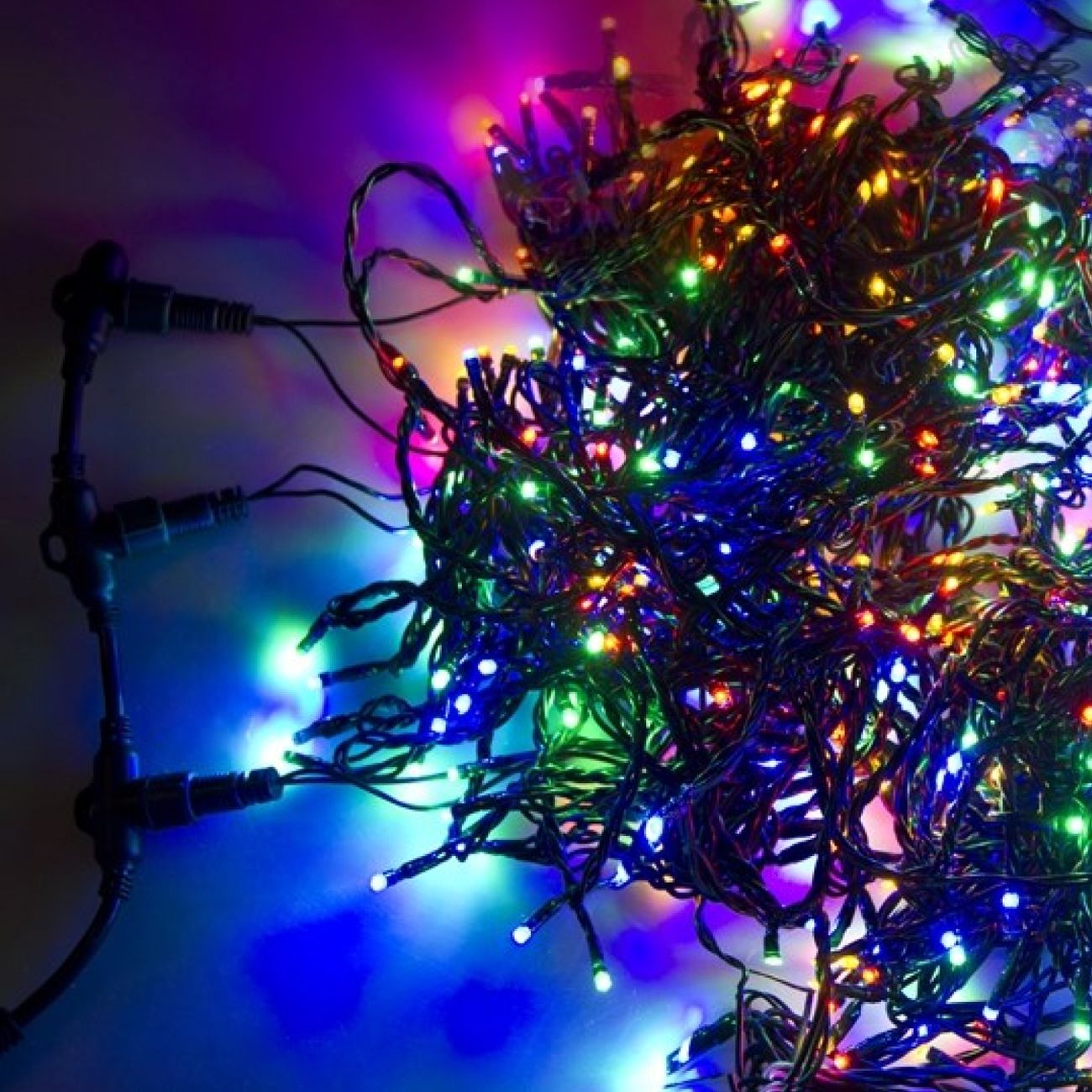 Гирлянда светодиодная NEON-NIGHT LED ClipLight 24V, 3 нити по 20м, RGB