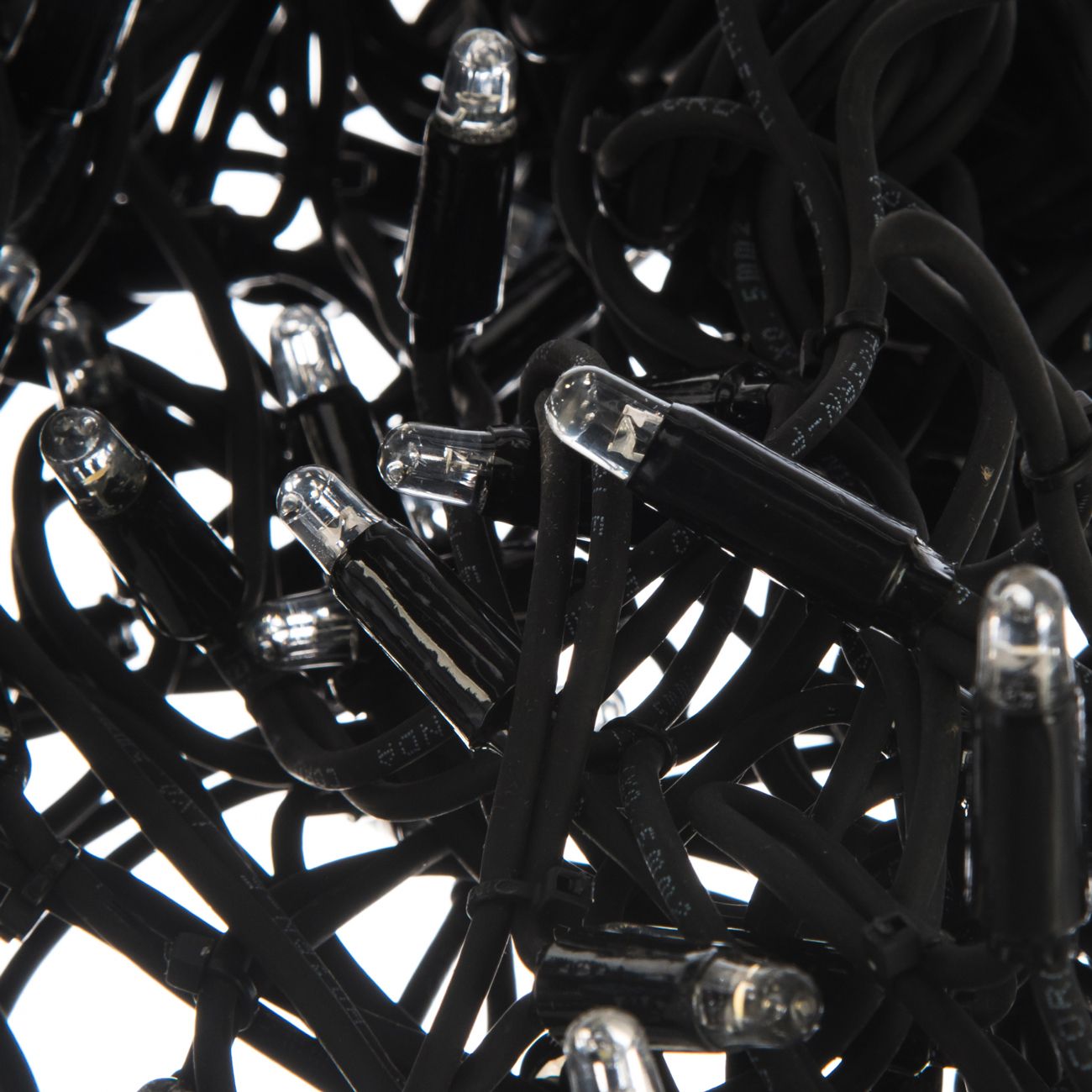 Гирлянда светодиодная NEON-NIGHT Айсикл (бахрома) 128 LED, 4,0х0,6м Белый (255-236)