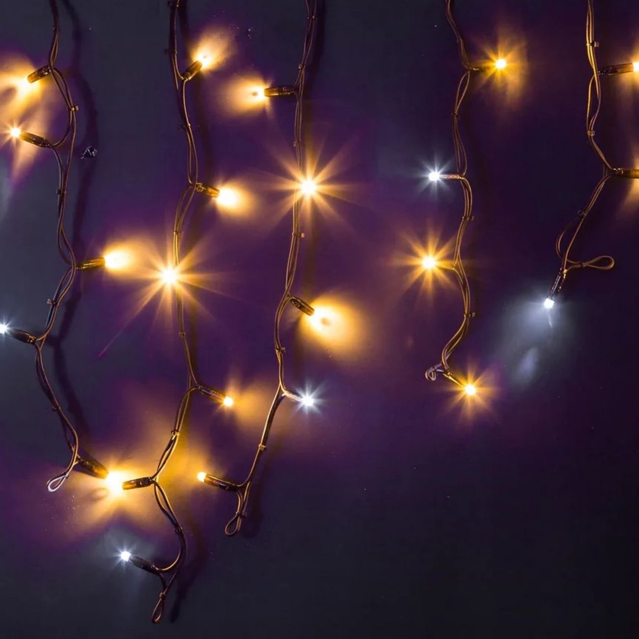 Гирлянда светодиодная NEON-NIGHT Айсикл (бахрома) 128 LED, 4,0х0,6м Белый (255-236)