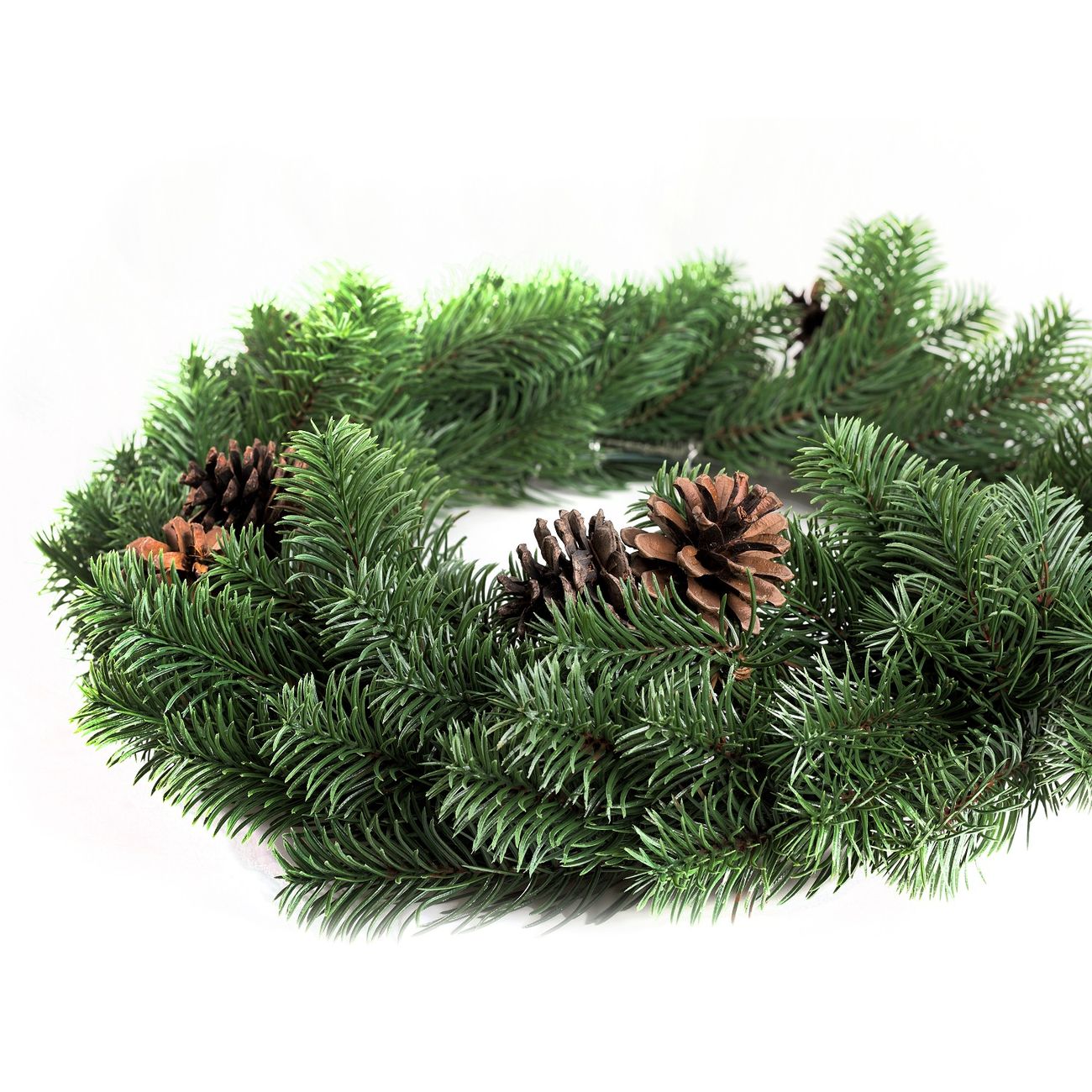 Еловый венок с шишками NEON-NIGHT еловый литой с шишками d 45см (307-144)